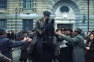 Recenzja "Peaky Blinders: Nieśmiertelny" - nostalgia zamiast wielkiego finału