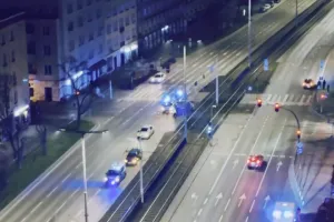 Śmiertelny wypadek na Al. Grunwaldzkiej. Pieszy wszedł "na czerwonym"