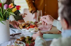 Catering na Wielkanoc. Skąd zamówić potrawy?