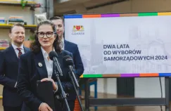 Prezydent Gdańska zadowolona z siebie po 2 latach rządów. Opozycja jednak krytyczna