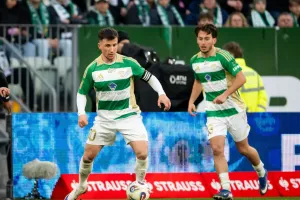 Lechia Gdańsk złożyła wniosek licencyjny. Ile kosztowały transfery piłkarzy?