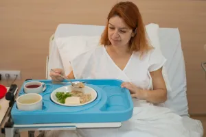 Spadła stawka za posiłek w szpitalu, ale w Trójmieście utrzymano standard
