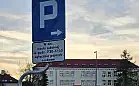 Ciężarówki stały pod szkołą. Ale już nie będą