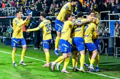Arka Gdynia wypłaci premie, ale tylko za utrzymanie. "Godne pieniądze" z kumulacji