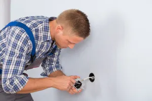 Ile elektryk bierze od punktu? Sprawdziliśmy stawki w 2026 r.