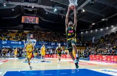 AMW Arka Gdynia i Energa Trefl Sopot nie mają gwiazd poza jedną. Siłą zespołowość
