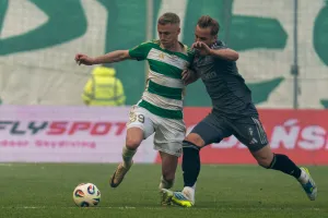 Lechia Gdańsk - Legia Warszawa 1:2. Dramat przed 35-tysięczną widownią
