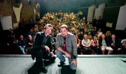 Pełna sala na spotkaniu z Tomaszem Kotem