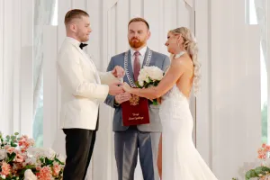 Emocje w finale "Love is Blind: Polska". Filip z Gdyni i Daria powiedzieli sobie "tak"