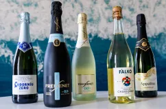 Bąbelki bez procentów. Redakcja przetestuje bezalkoholowe prosecco