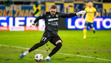 Damian Węglarz, bramkarz Arki Gdynia odszedł do ŁKS Łódź