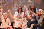 "Biała Gdynia": koncert z elementami teatralnymi i popis młodych talentów