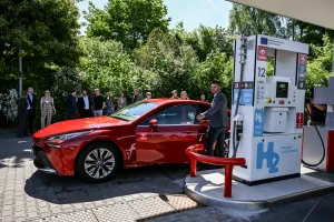 5 minut tankowania i w drogę. Pierwsza stacja H2 ORLENU na północy Polski