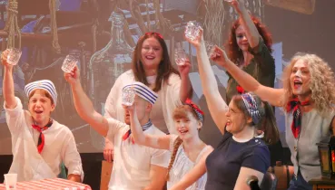 "Biała Gdynia": koncert z elementami teatralnymi i popis młodych talentów