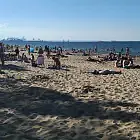 Nudyści na plaży w Gdańsku. Miasto: nie ma oficjalnej strefy