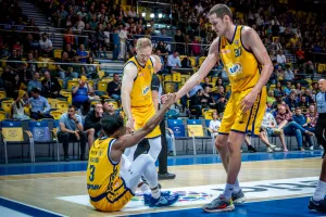 AMW ARKA Gdynia nie obroniła zaliczki z pierwszego meczu. Kończy sezon poza podium