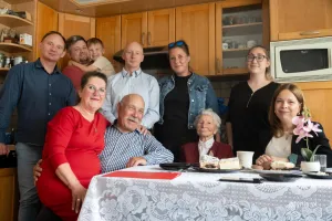Ma 101 lat i ogląda w nocy Mundial. Pani Maria z Gdyni świętuje urodziny