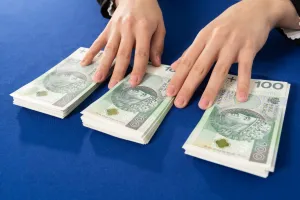 Przejrzeliśmy oferty pracy od 12 tys. zł i wiemy, kto tyle zarobi. Szukają fachowców w Trójmieście