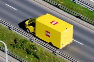 LEGO® Football Truck ruszył w trasę po Polsce. Sprawdź, kiedy będzie można odwiedzić strefę w Gdańsku!
