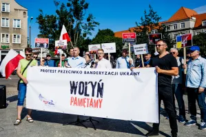 W Gdańsku protestowali "przeciwko banderyzacji Ukrainy". Dwie manifestacje