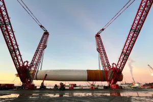 1,6 tys. ton na haku i zero zwłoki. Ekspresowy przeładunek elementów Baltic Power