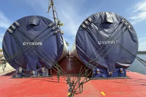 Stocznia Gdańska produkuje wieże wiatrowe dla Vensys