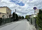 Nie ma karetki, zakaz parkowania pozostał