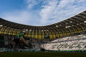 Lechia Gdańsk zostaje na Polsat Plus Arenie Gdańsk. Rusza wymiana murawy