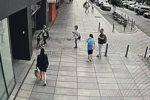 3-latka sama w centrum Gdańska. Pomogli przechodnie