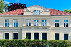 Śluby wracają do pałacu po remoncie, a fundacja jednak nie