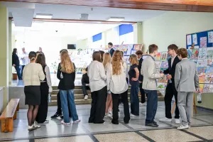 Rekrutacja do szkół średnich 2026/27. Dziś listy zakwalifikowanych. Jakie progi punktowe?
