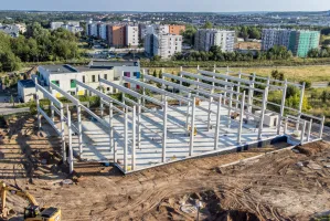 Zobacz, jak rośnie nowy supermarket na południu Gdańska