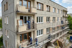 Wymiana okien w bloku. Cennik i dofinansowania, o których mało kto wie