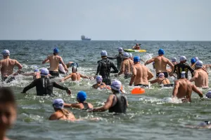 Jeszcze nie wystartowali, a już ustanowili rekord w wyścigach dookoła molo w Sopocie