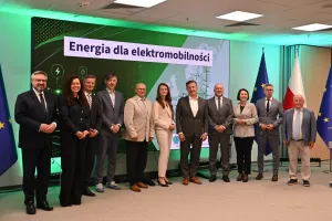 338 mln zł na prąd dla TIR-ów. Energa-Operator z rekordową dotacją