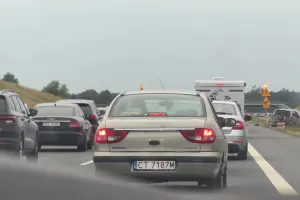 Remont i korek gigant na płatnej A1. Czy taki przejazd powinien być bezpłatny?