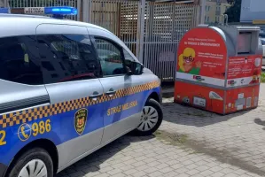 Przyjechali ratować kota z elektrośmieci, a znaleźli zabawkę