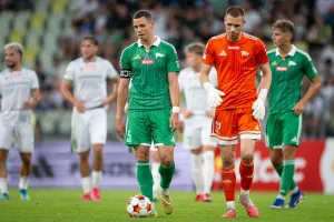 Lechia Gdańsk - Warta Poznań 0:3. Prezes wyzywany, Kacper Sezonienko sprzedany