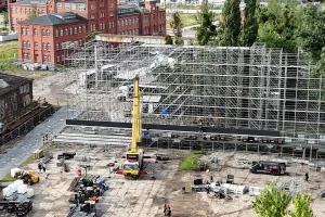 Postępy prac widać z daleka. W Gdańsku powstaje spektakularna scena na koncert Anymy