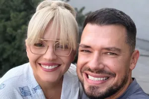 Arkadiusz Drawc w TVN. Malarz z Trójmiasta w nowym programie Doroty Szelągowskiej