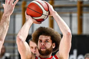 Coraz mniej niewiadomych w AMW Arce Gdynia. Shiloh Robinson nowym koszykarzem