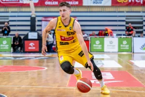 Energa Trefl Sopot ogłosiła plan przygotowań, będą derby. Jeszcze 2-3 koszykarzy