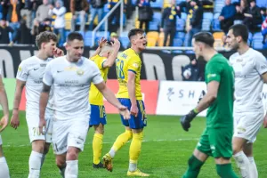 Arka Gdynia - Puszcza Niepołomice. PZPN zarządził uroczystą minutę ciszy