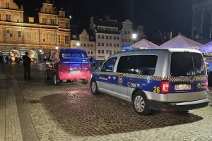Zgasił światła i wjechał pod zakaz na Stągiewną. Chciał zagrać na perkusji
