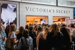 Oblężenie Victoria's Secret w Forum Gdańsk. Kolejka aż na zewnątrz