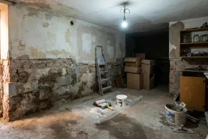 Ile kosztuje remont małej piwnicy w bloku? Ceny w 2026 roku