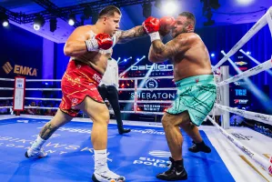 Ring w hotelu i wielkie emocje. Tak wyglądała Sheraton Boxing Night w Sopocie