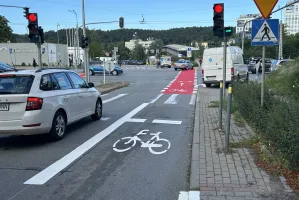 Pasy rowerowe zwęziły jezdnie. "Pomysł z Budżetu Obywatelskiego"