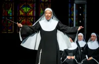 Przebojowa "Zakonnica w przebraniu" w Teatrze Muzycznym