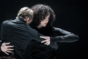 Teatr fizyczny i walka o 6 tysięcy euro. Pokazy, które warto zobaczyć w Gdańsku